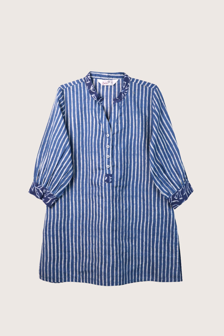 Open sky kurti flat lay
