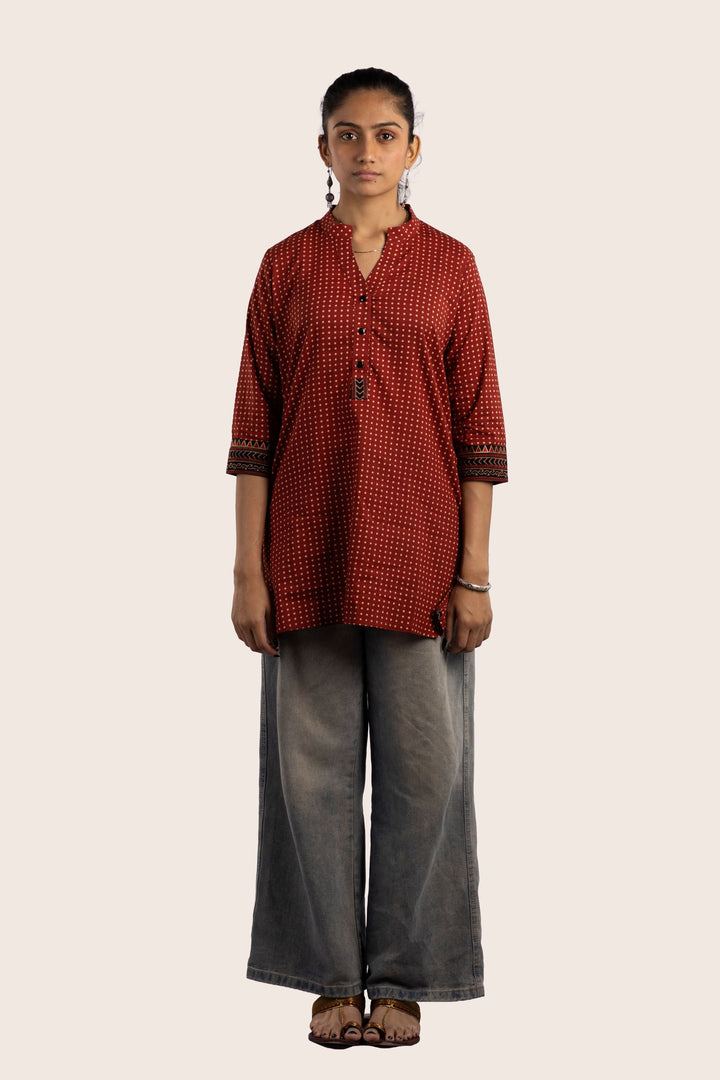 Verse red short kurti front view